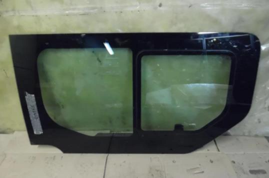 8200005606 RENAULT Ventanilla costado superior derecha (lado maletero) original y equivalente