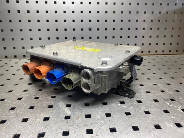  Tesla 102884301C