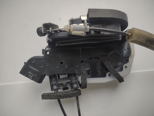 Замок задней двери, правой Nissan Murano внедорожник (Z52) (2014 - 2024) цена, от 15.24 USD