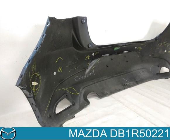 DB1R50221 Mazda Задний бампер