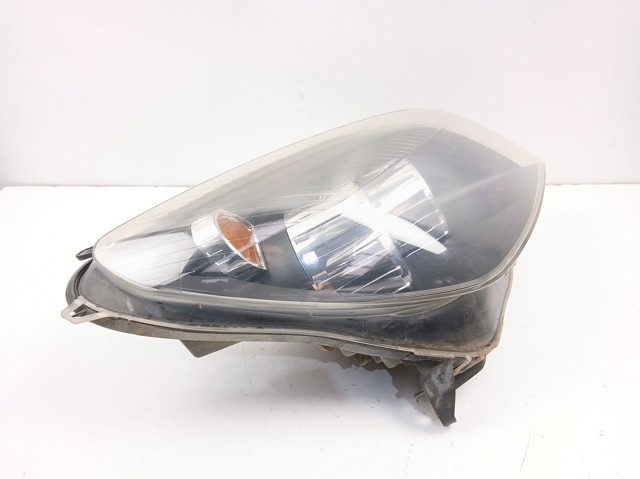 Фара правая Opel 24451033