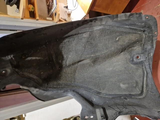 Купить Подкрылок передний левый Тесла Модел C  5YJS