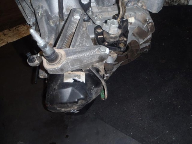 КПП 7702302093 Renault (RVI)