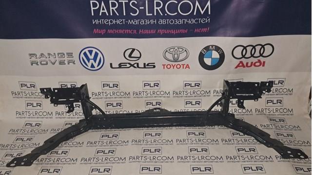 Верхняя рамка радиатора LR075398 Land Rover