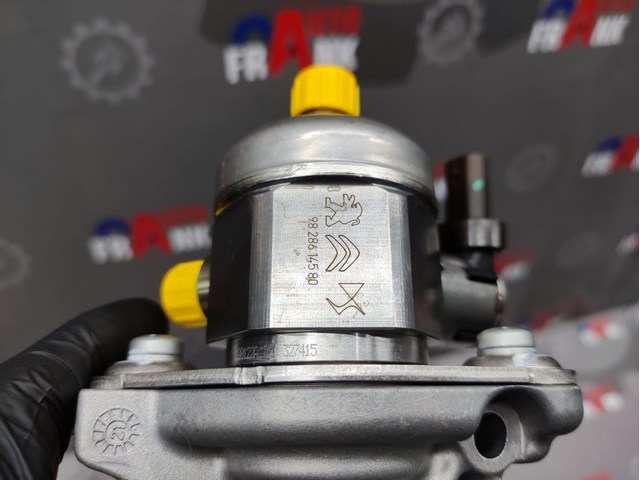 Насос топливный высокого давления (ТНВД) Peugeot/Citroen 9828614580 цена, от 247.47 USD