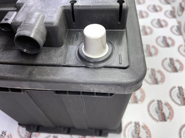 9Y0915107TY Porsche 