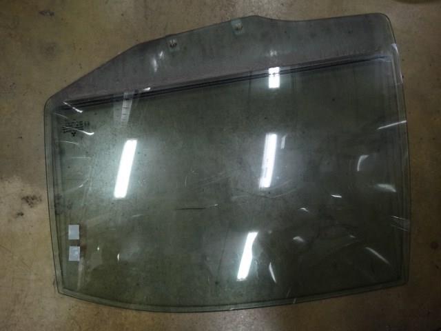 Купить MR720214 Mitsubishi Стекло двери задней левой