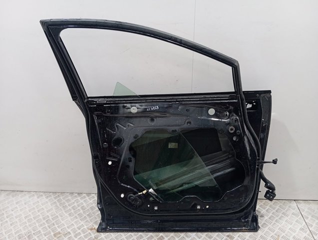 2405130 Ford Водительская дверь