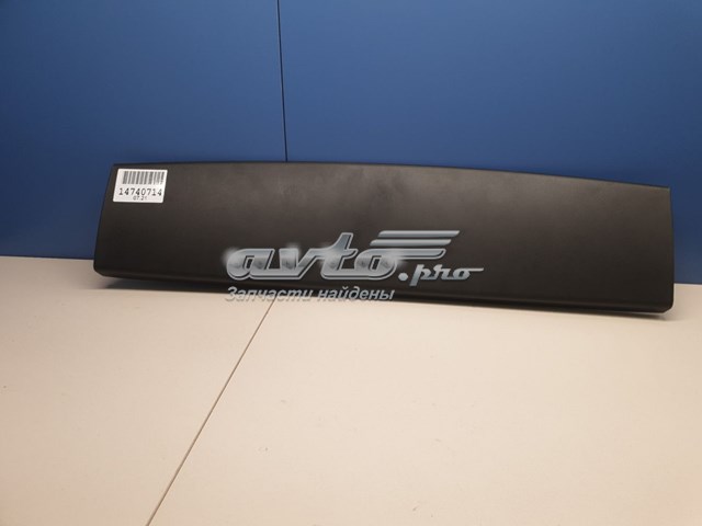 Обшивка-облицовка задней двери Mazda KB7W68930 цена, от 12.67 USD