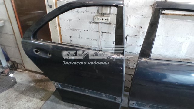 Porta traseira direita para Mercedes S (W220)