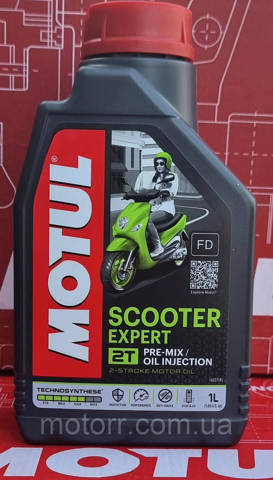 831801 Motul Масло двигателя