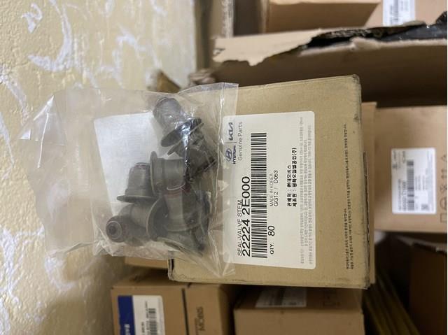 Bucim de válvula (coletor de óleo), admissão/escape KIA Cerato preço, a partir de 4,20 USD