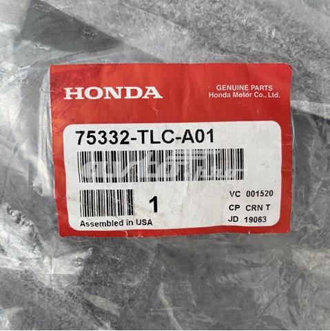 Накладка двери передней левой 75332TLCA01 Honda