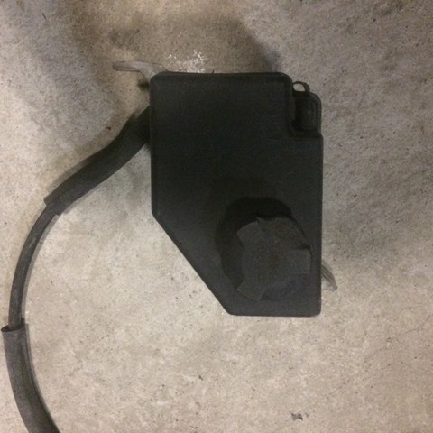  Бачок системы охлаждения KIA Rio 2