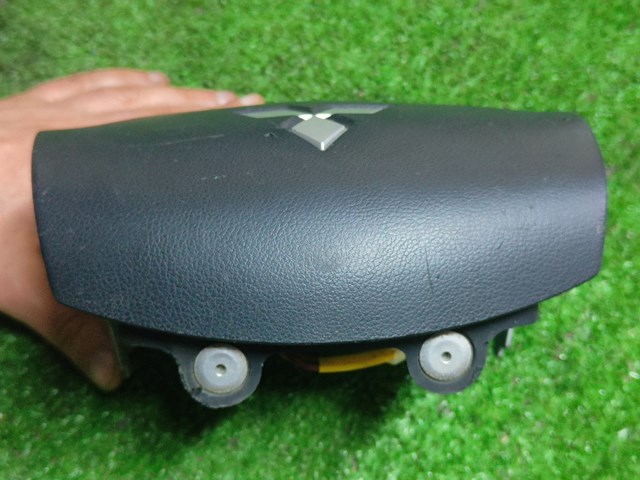 Купить Q3800059 Q-fix Подушка AIRBAG водительская