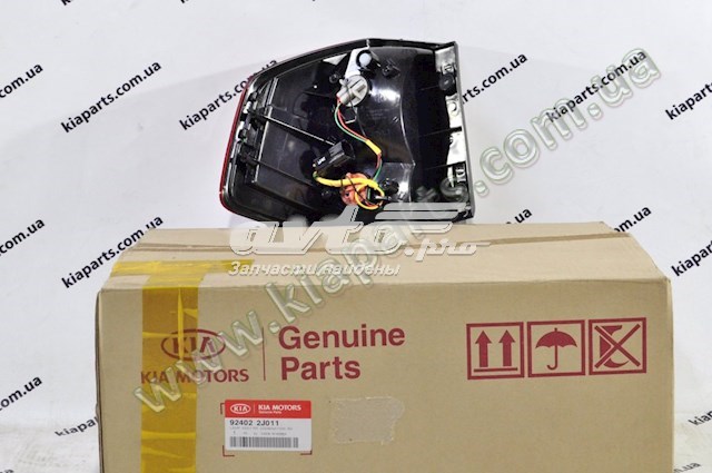 924022J011 Hyundai/Kia Задний правый внешний фонарь