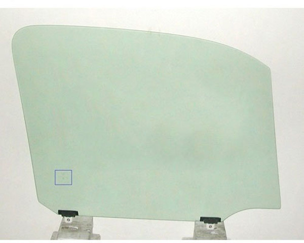 Стекло двери передней левой LR080137 Land Rover