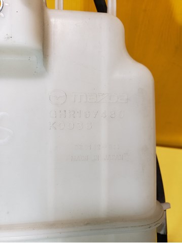 Бачок омывателя лобового стекла Mazda GHR167480 цена, от 25.87 USD