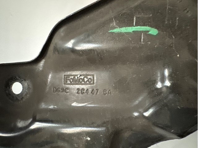 Кожух тормозного диска переднего левого Ford DG9C2C447BA