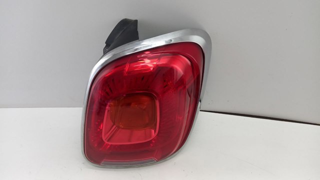 Правый стоп Fiat/Alfa/Lancia 51937411