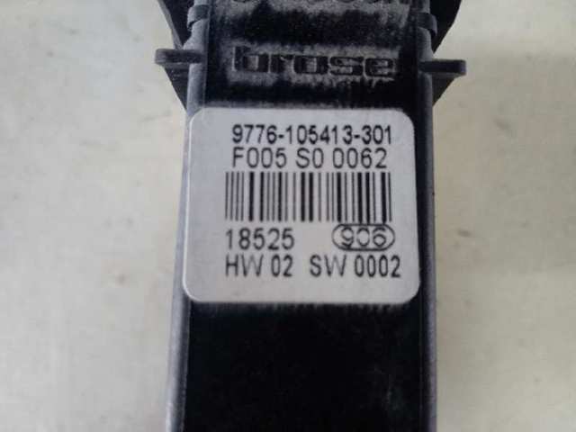 9776105413301 VAG 