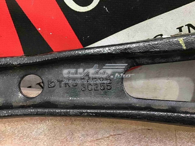 Рычаг передней подвески левый LR078479 Land Rover