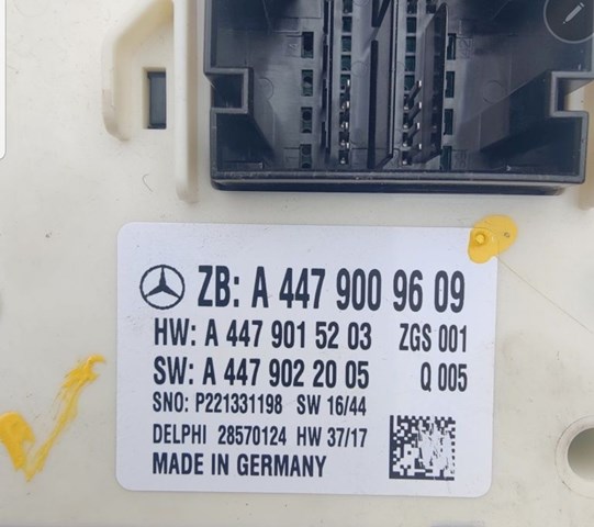 Блок управления сигналами SAM Mercedes A4479009609
