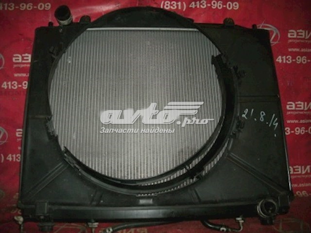 MR993041 Mitsubishi диффузор радиатора охлаждения