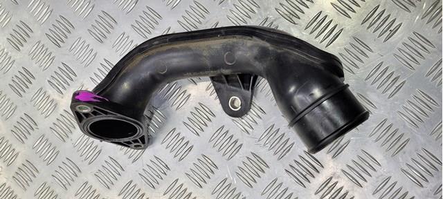 Купить SH0113332 Mazda Патрубок интеркулера