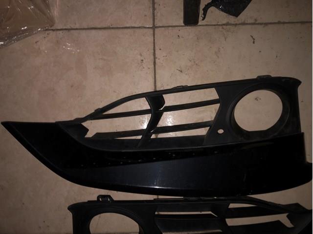 Молдинг решетки бампера переднего правый BMW 51117294894 цена, от 23.39 USD