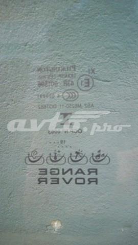 Стекло передней правой двери Land Rover LR043944