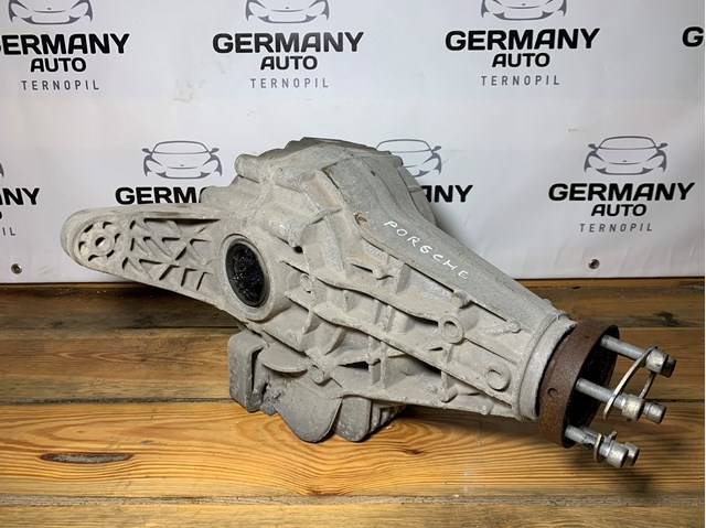 4460310347 Porsche 