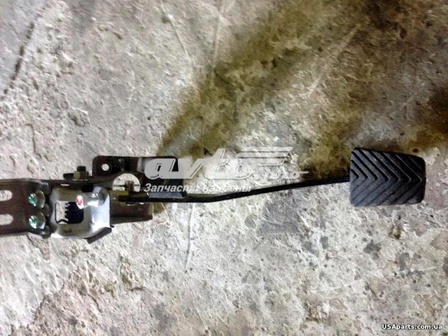 Педаль сцепления 328051G800 Hyundai/Kia