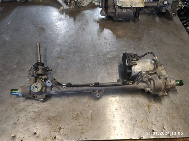 Рулевая рейка 30670580 Volvo