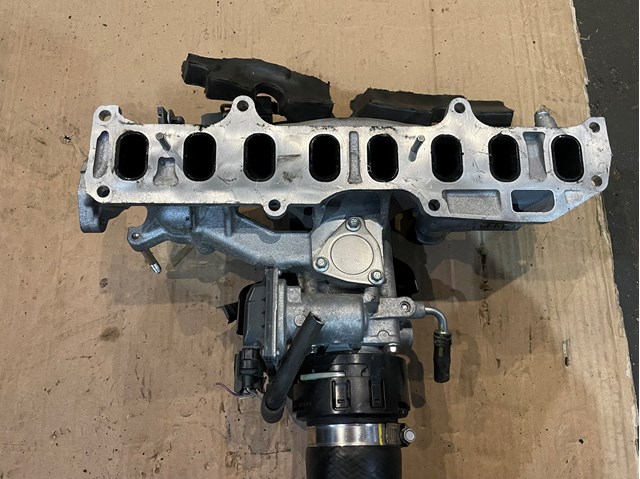Впускной коллектор SH0113100B Mazda