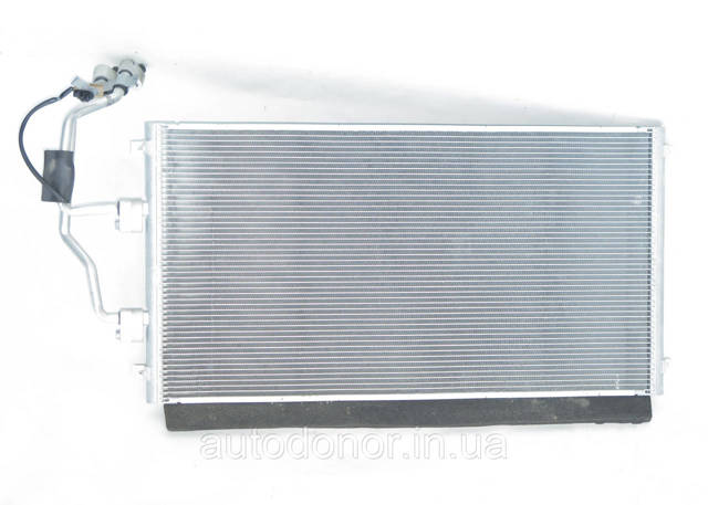 Конденсатор кондиционера Nissan/Infiniti 921105SK0B цена, от 38.14 USD