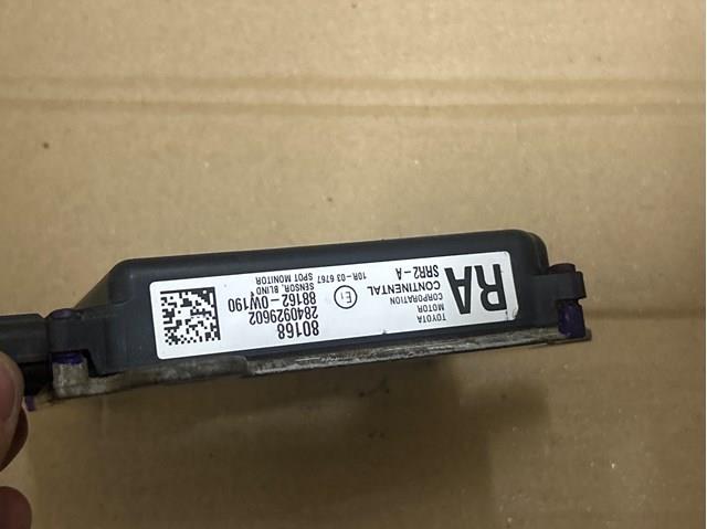 881620W190 Toyota 