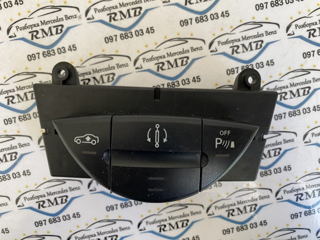 A2118213158 Mercedes 