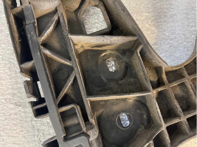  VAG 3G0807394