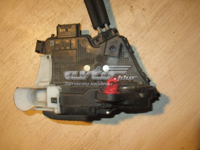 814201M020 Hyundai/Kia Замок двери задней правой