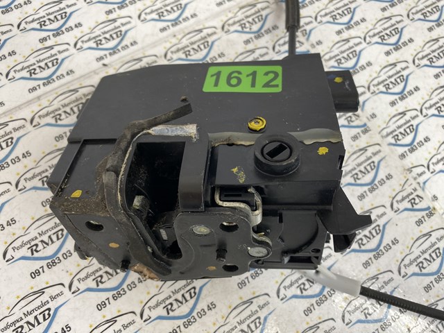 Замок двери задней левой на Peugeot 308 II LB, LP, LW, LH, L3