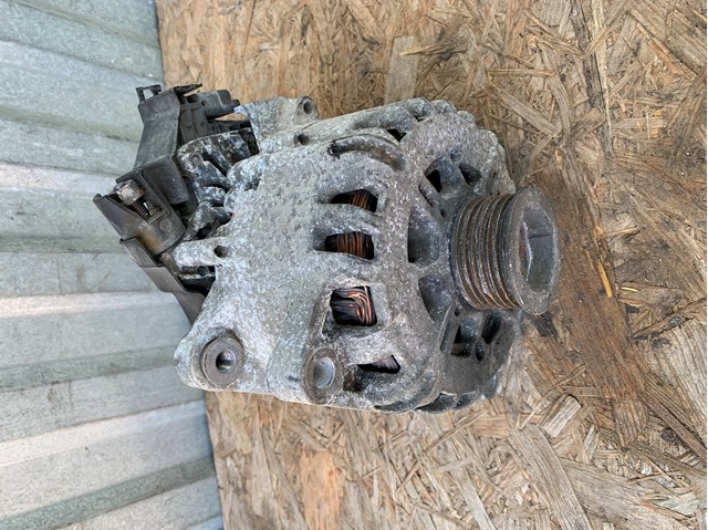 Генератор автомобиля Peugeot/Citroen 9815455980