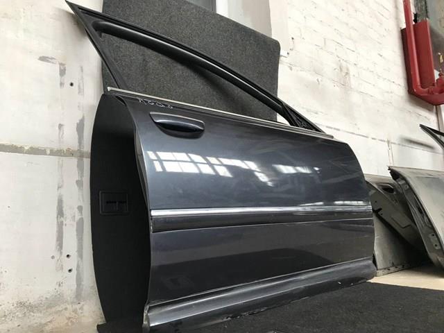  Дверь передняя правая Audi A8 