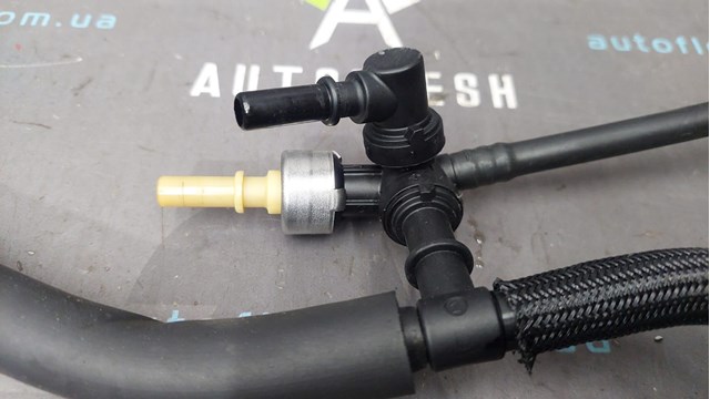 Трубка топливная, комплект Volvo 31355833 цена, от 159.09 USD