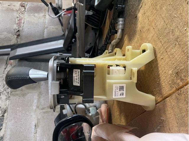  Mitsubishi 2400A449 цена, от 29.40 USD