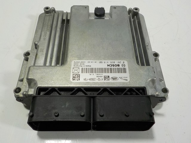 KY3212B684FBA Land Rover 