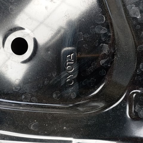Капот двигателя Toyota 5330116170