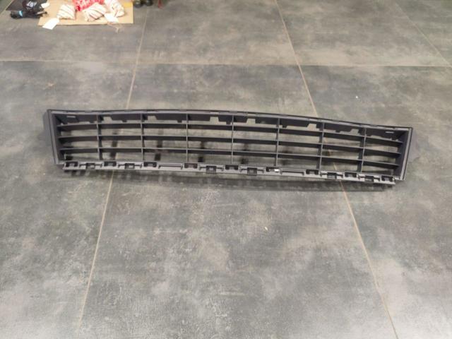 Решетка бампера нижняя FPS FP5648911 цена, от 20.40 USD