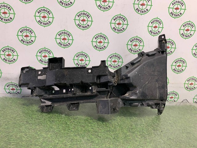 Кронштейн бампера переднего левый GSH750104 Mazda