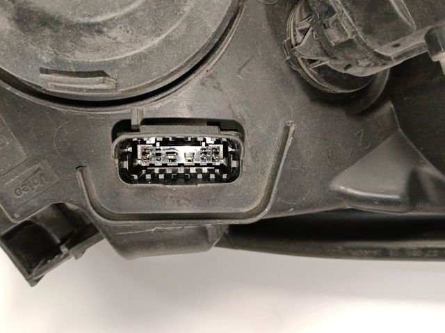 260600023R Renault (RVI) Фара